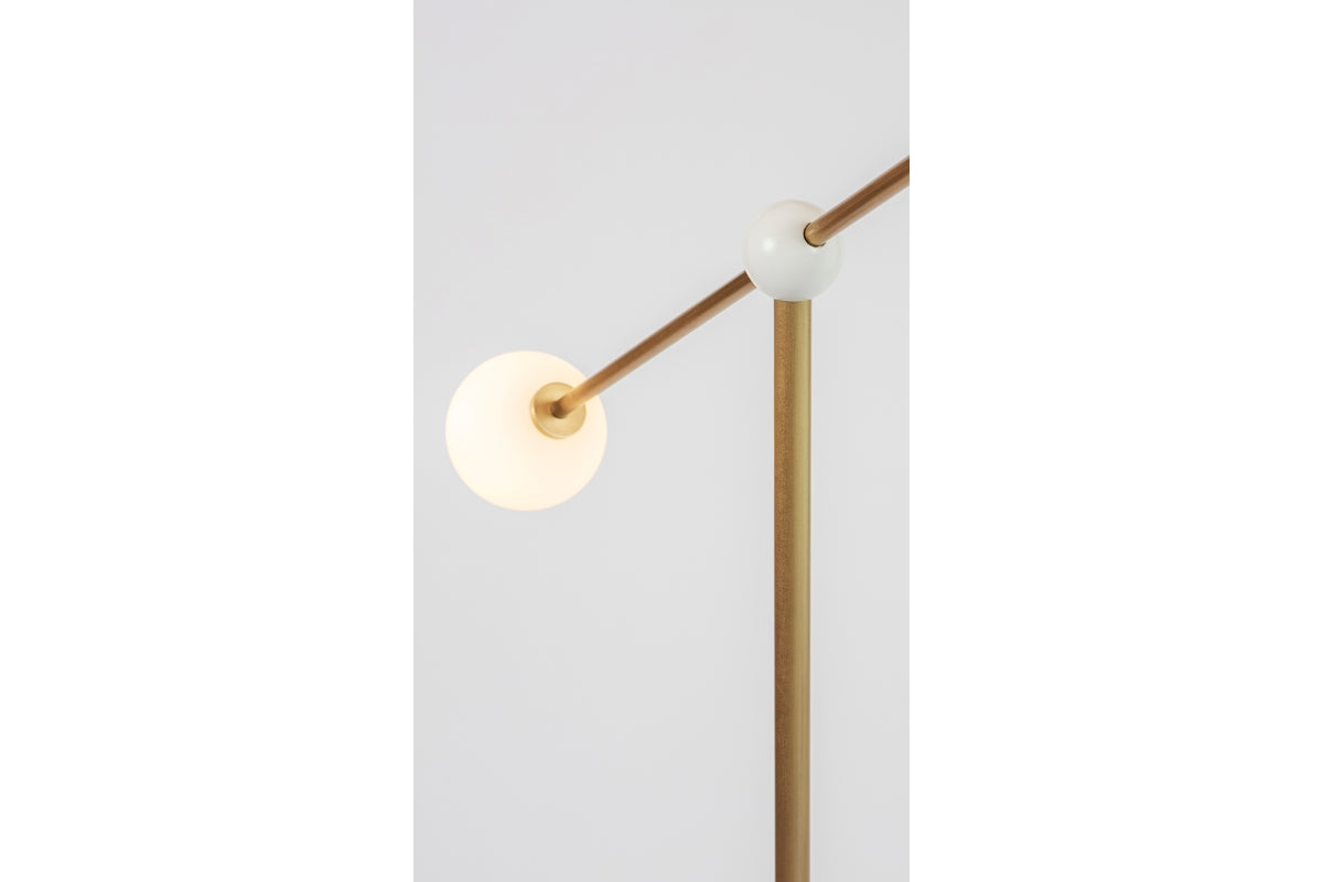 Balance Floor Lamp (Black)