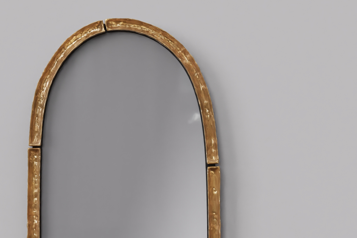 Villa V2 Mirror