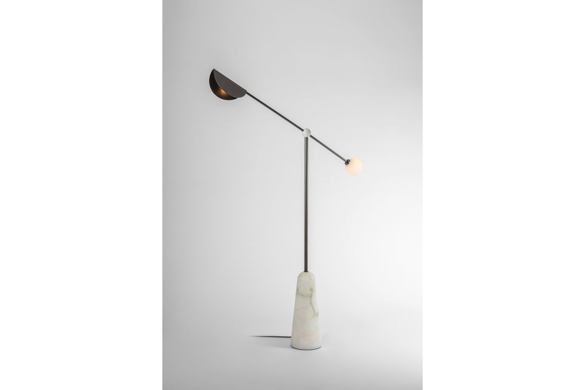 Balance Floor Lamp (Alabaster)