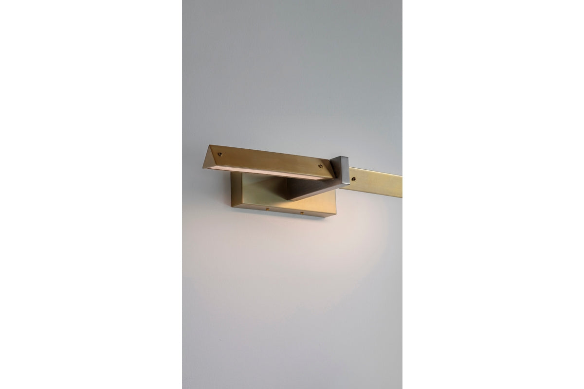 Three Edges Wall Sconce