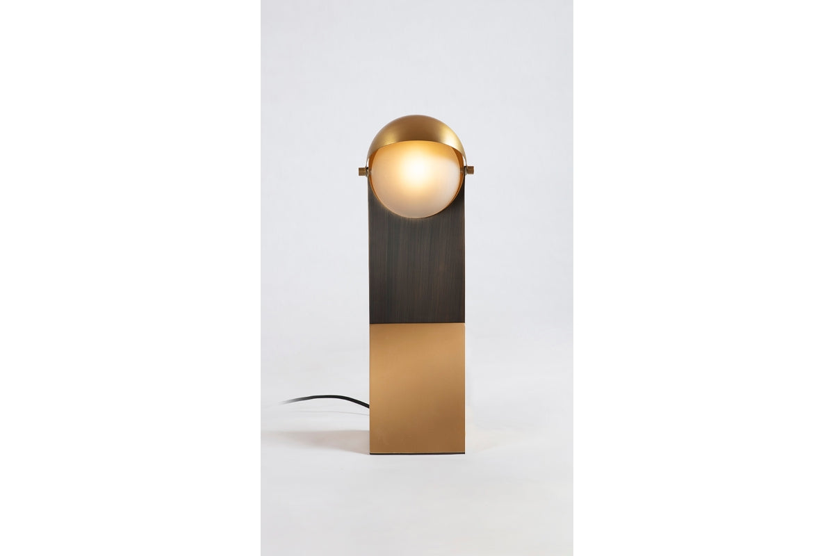 Dance of Geometry Table Lamp