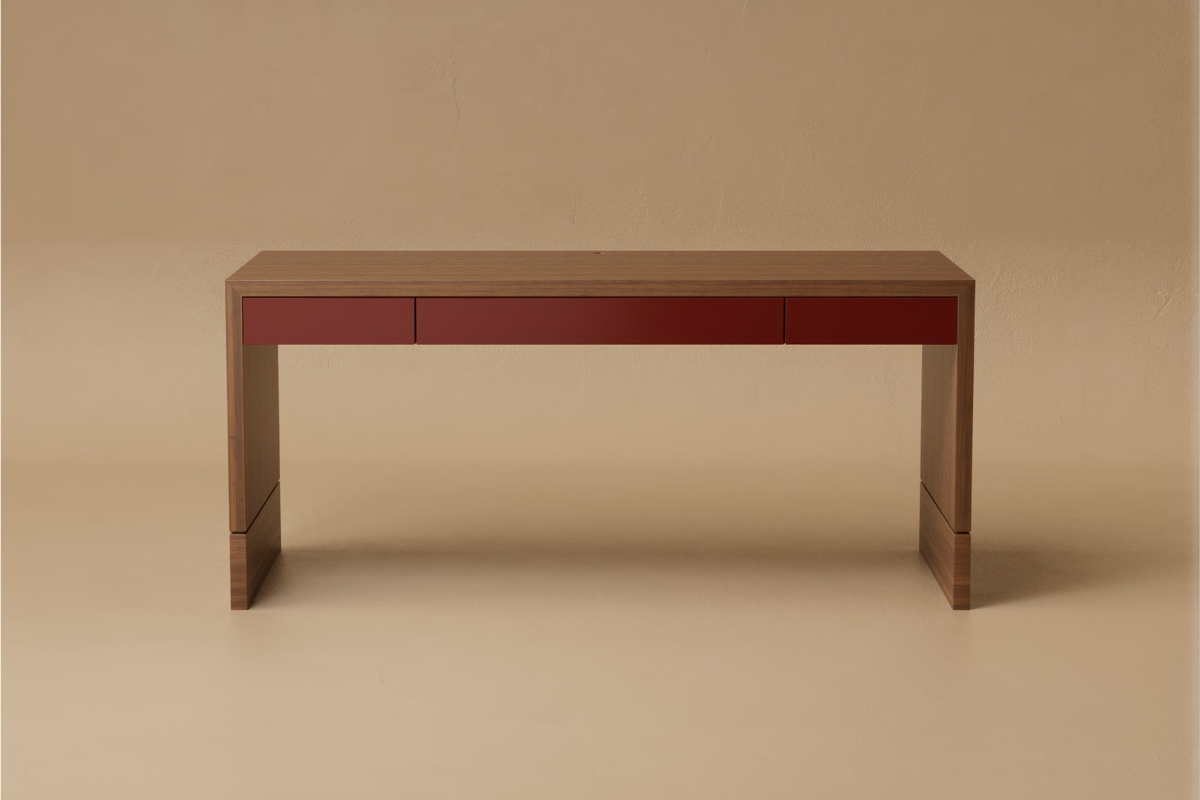 Grant Desk
