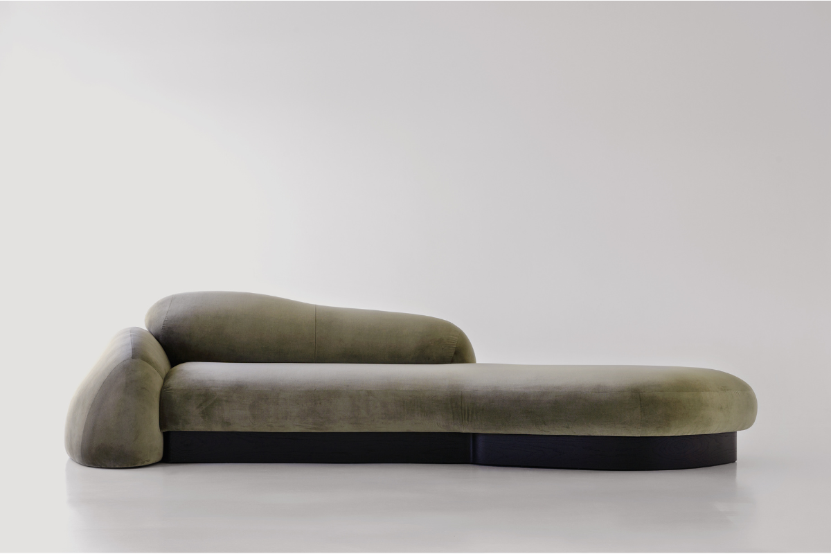 Plyn Sofa