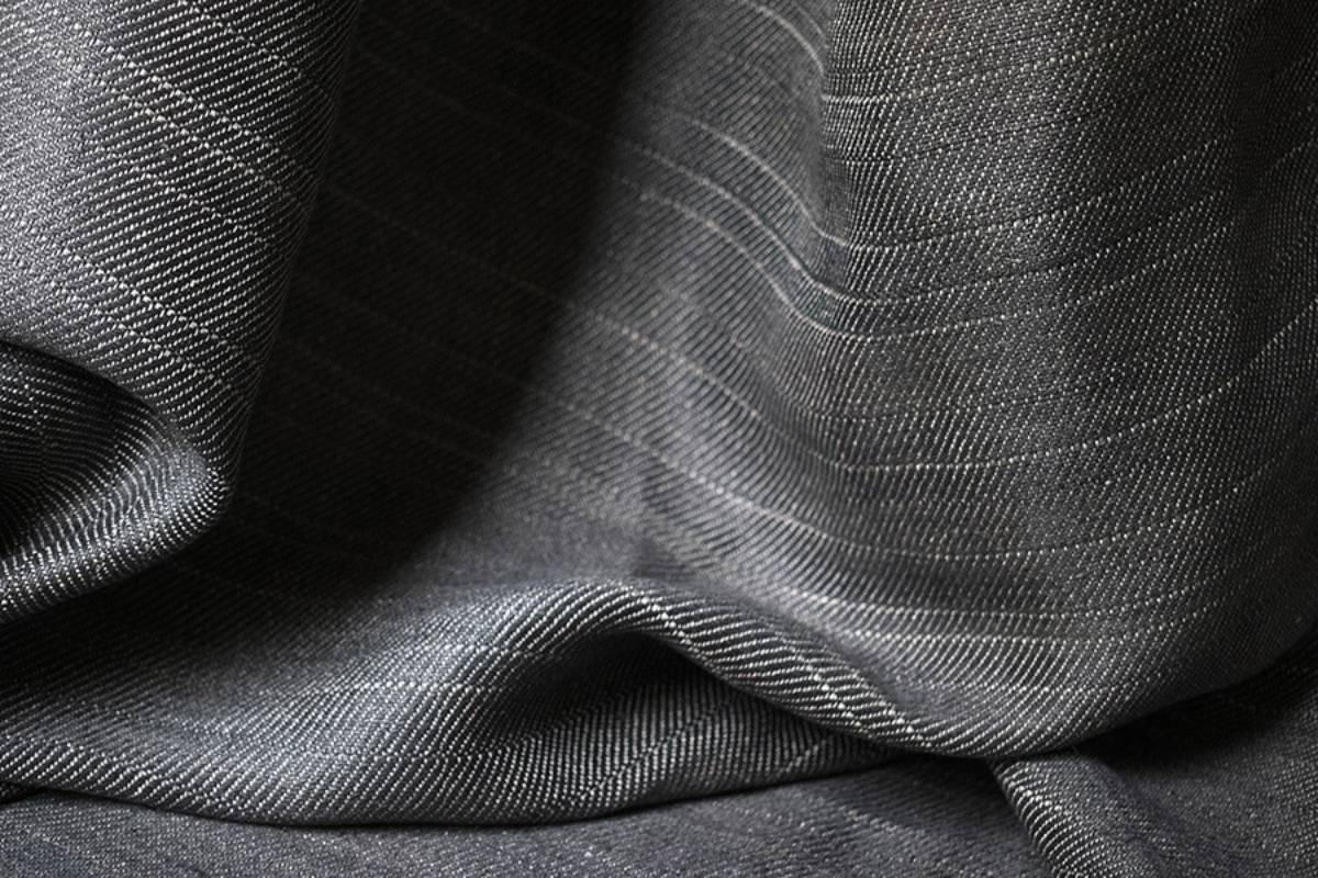 Linan in Anthracite