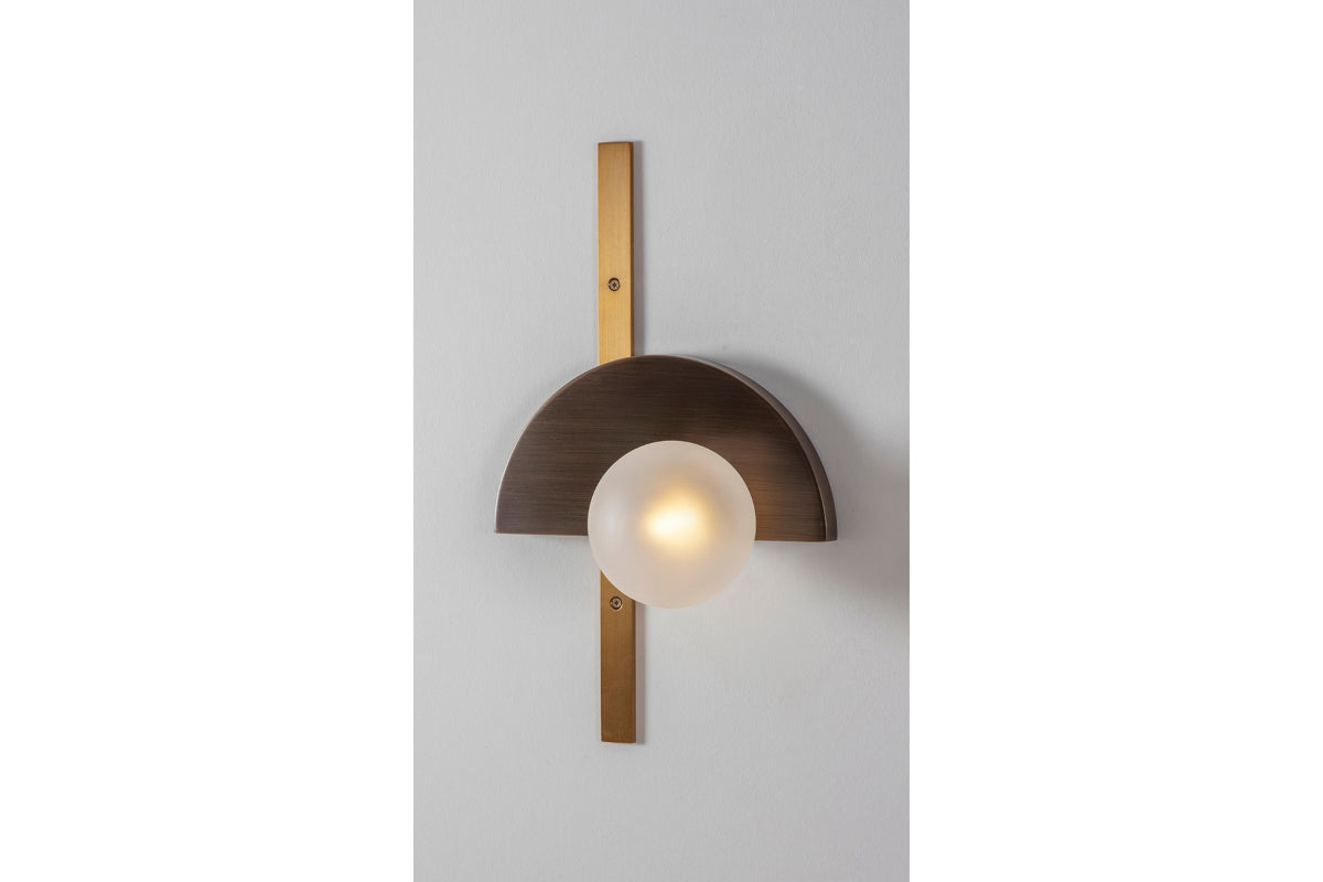 Exhibition Wall Sconce