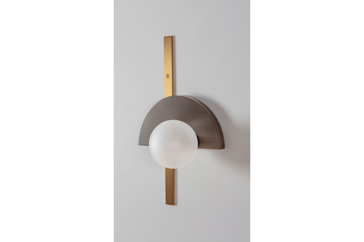 Exhibition Wall Sconce